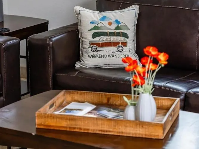 237- Fully Furnished, Wifi Included *