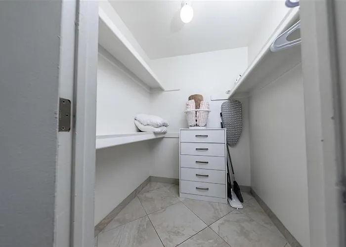 Apartment 237- Fully Furnished, Wifi Included