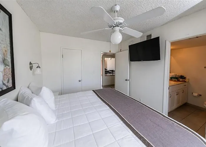 237- Fully Furnished, Wifi Included